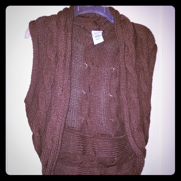 Vest shrug - Picture 1 of 3